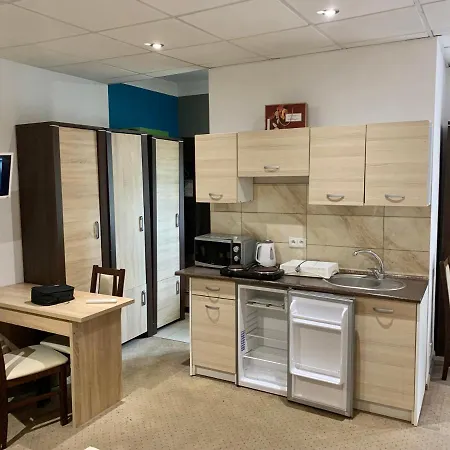 公寓 Pierwsza Mila Starowka 科宁