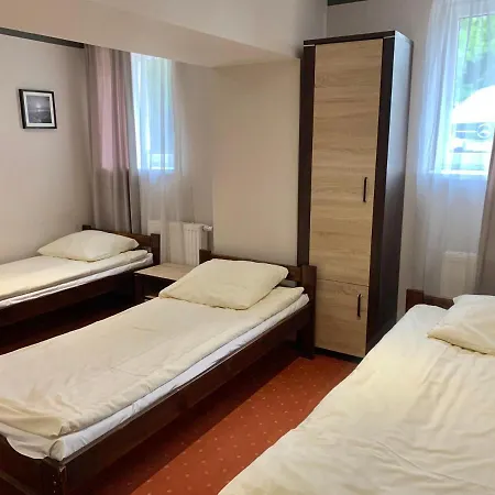 Pierwsza Mila Starowka * 科宁